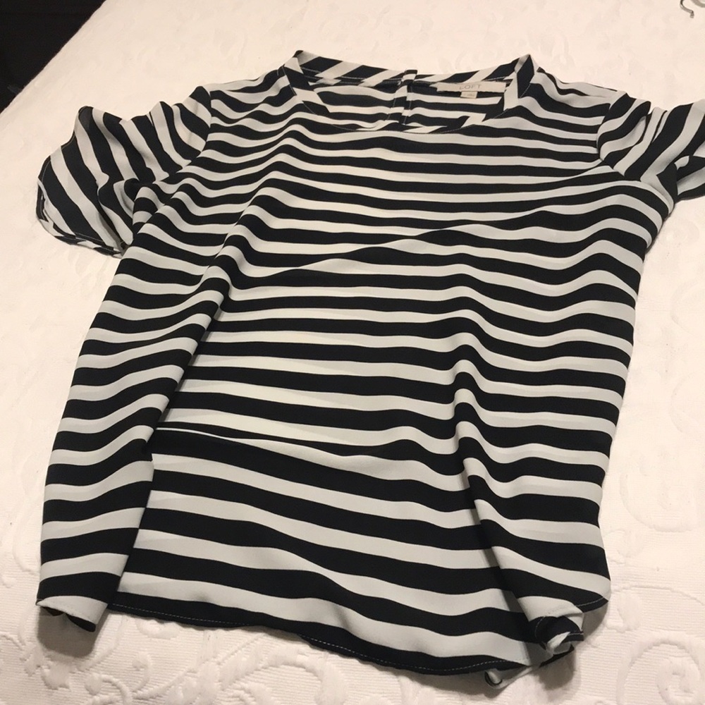 Loft Blouse - Picture 2 of 3